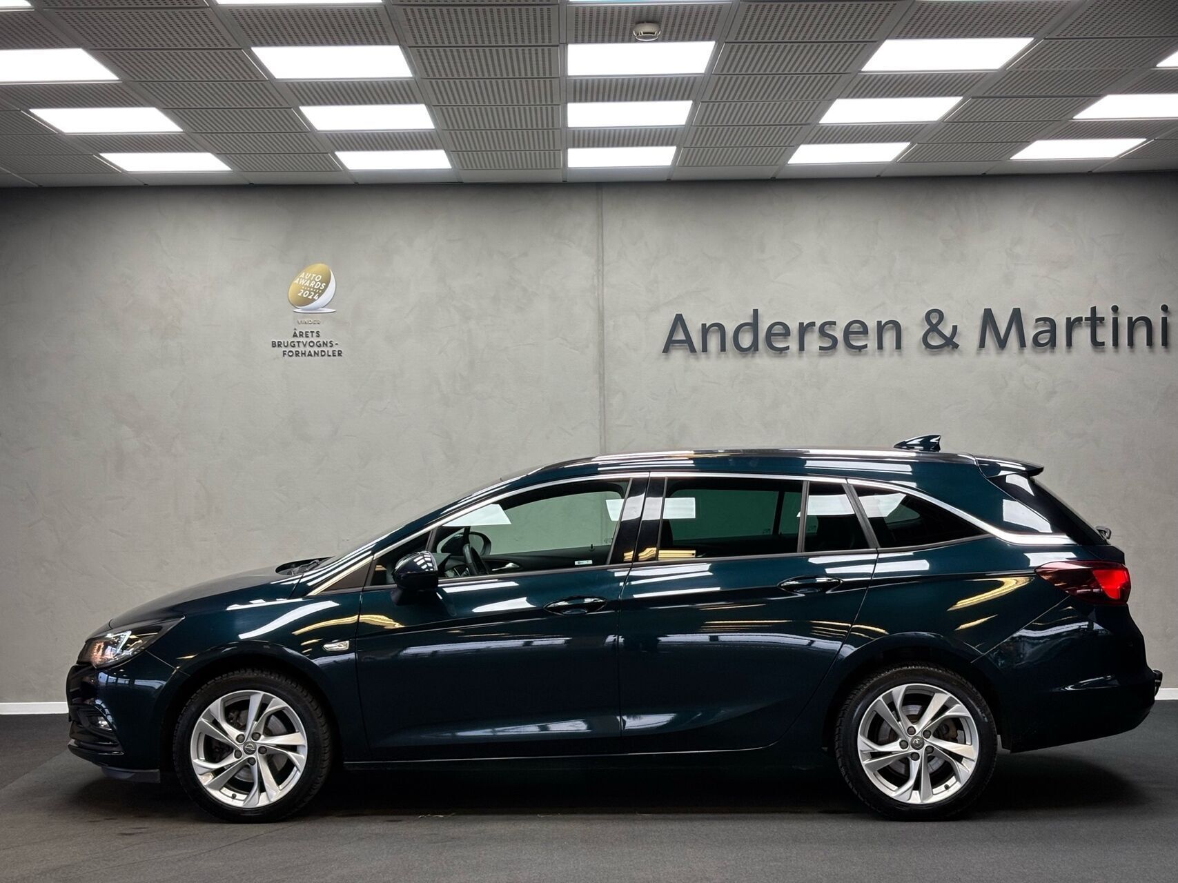 Opel Astra 1,6 Sports Tourer CDTI Dynamic 136HK Stc 6g Aut.