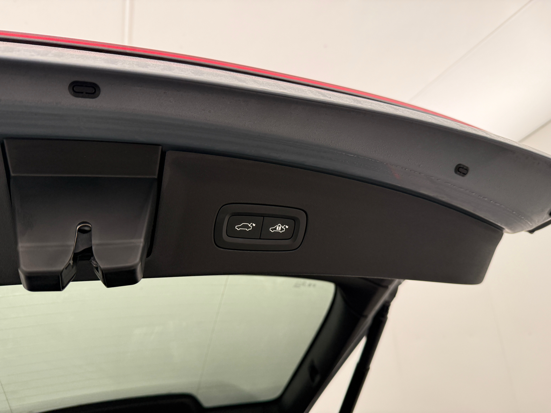 Grå Polestar 2 fra 2023