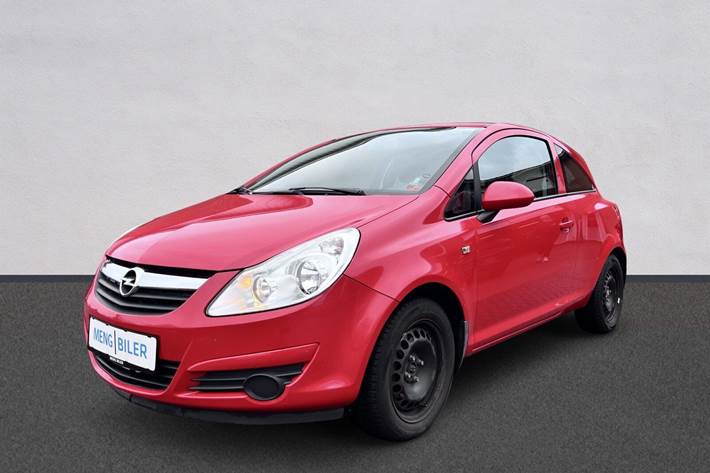 Rød Opel Corsa fra 2011 set udefra