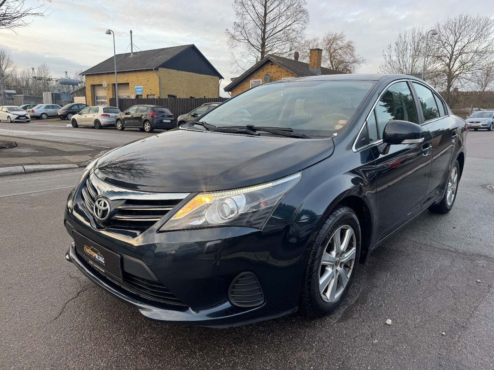 Toyota Avensis 1,6 VVT-i Limited