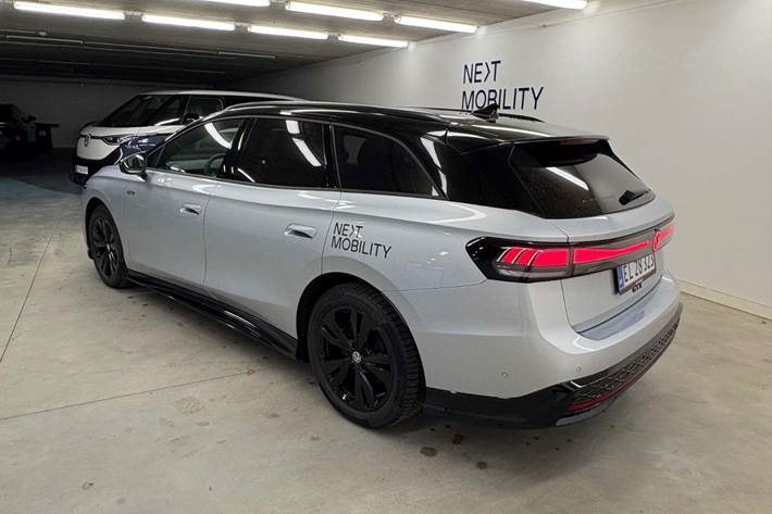 Sølv VW ID.7 fra 2025