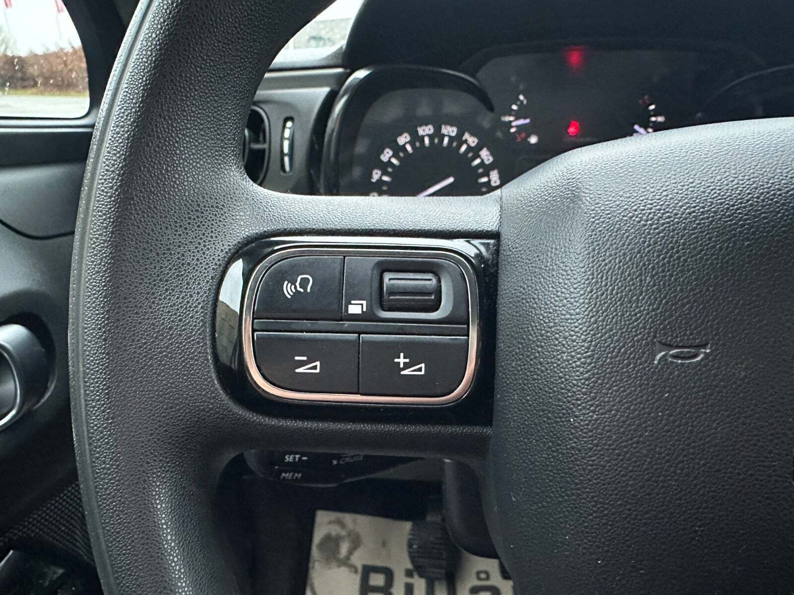 Beige Citroën C3 fra 2021
