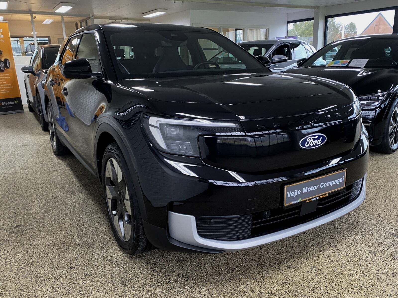 Sort Ford Explorer fra 2024