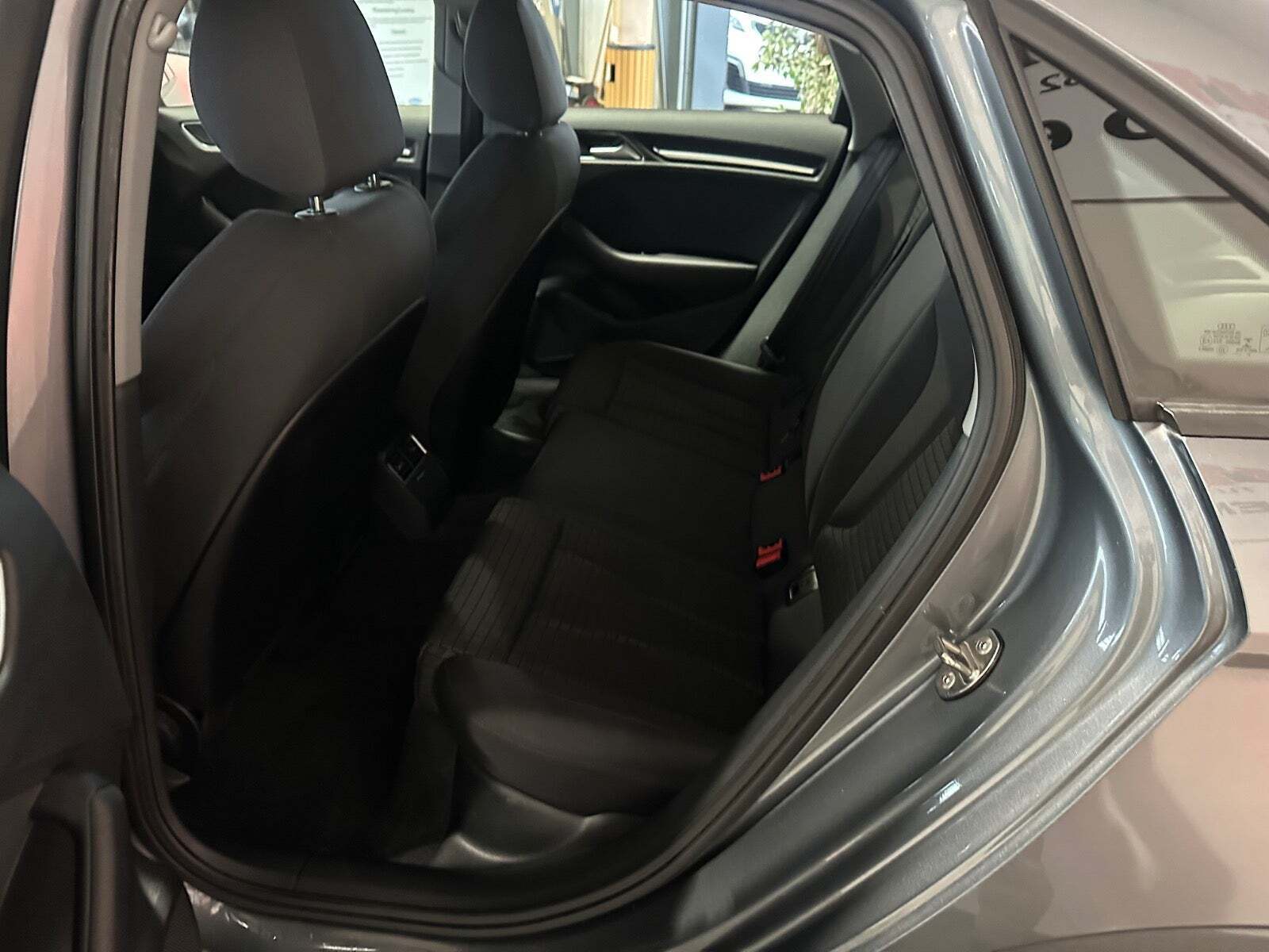 Audi A3 35 TFSi Sport Limited S-tr.