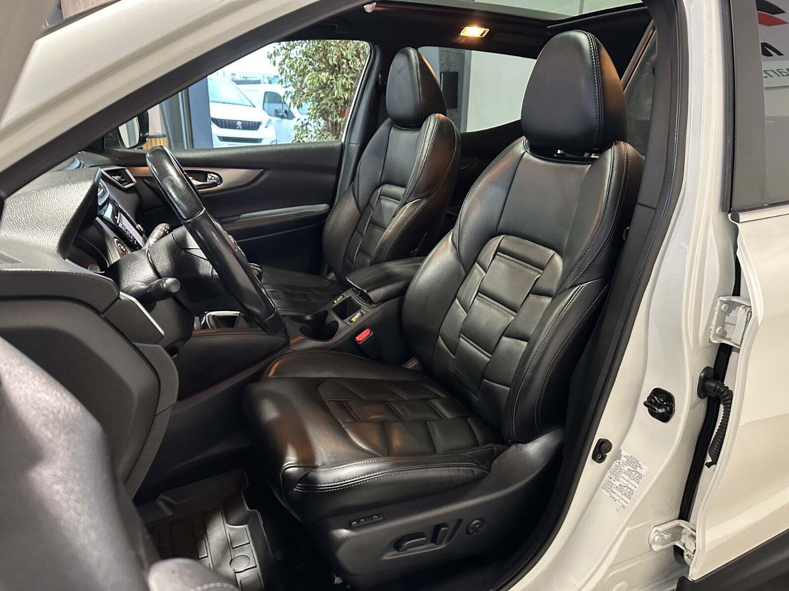 Nissan Qashqai 1,2 Dig-T 115 Tekna+ Van