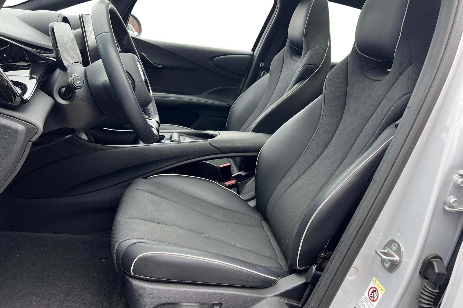 BYD Dolphin 60 Design