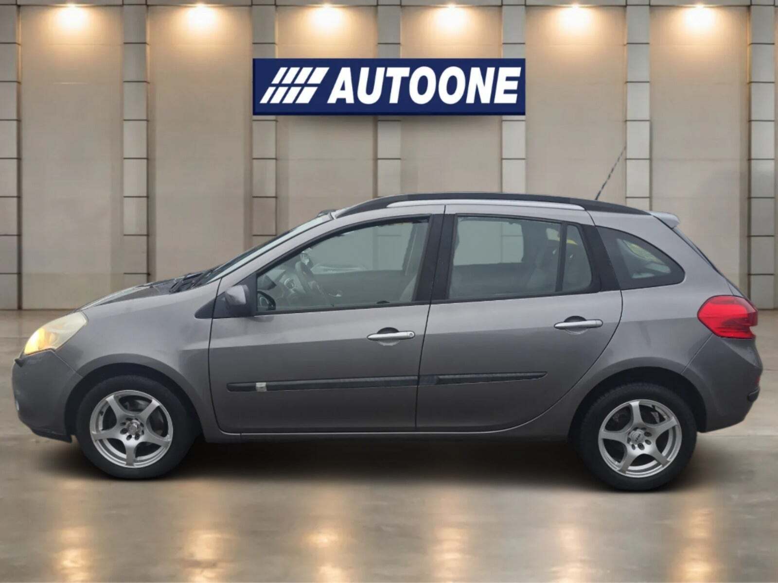 Renault Clio III 1,2 16V TCe Expression