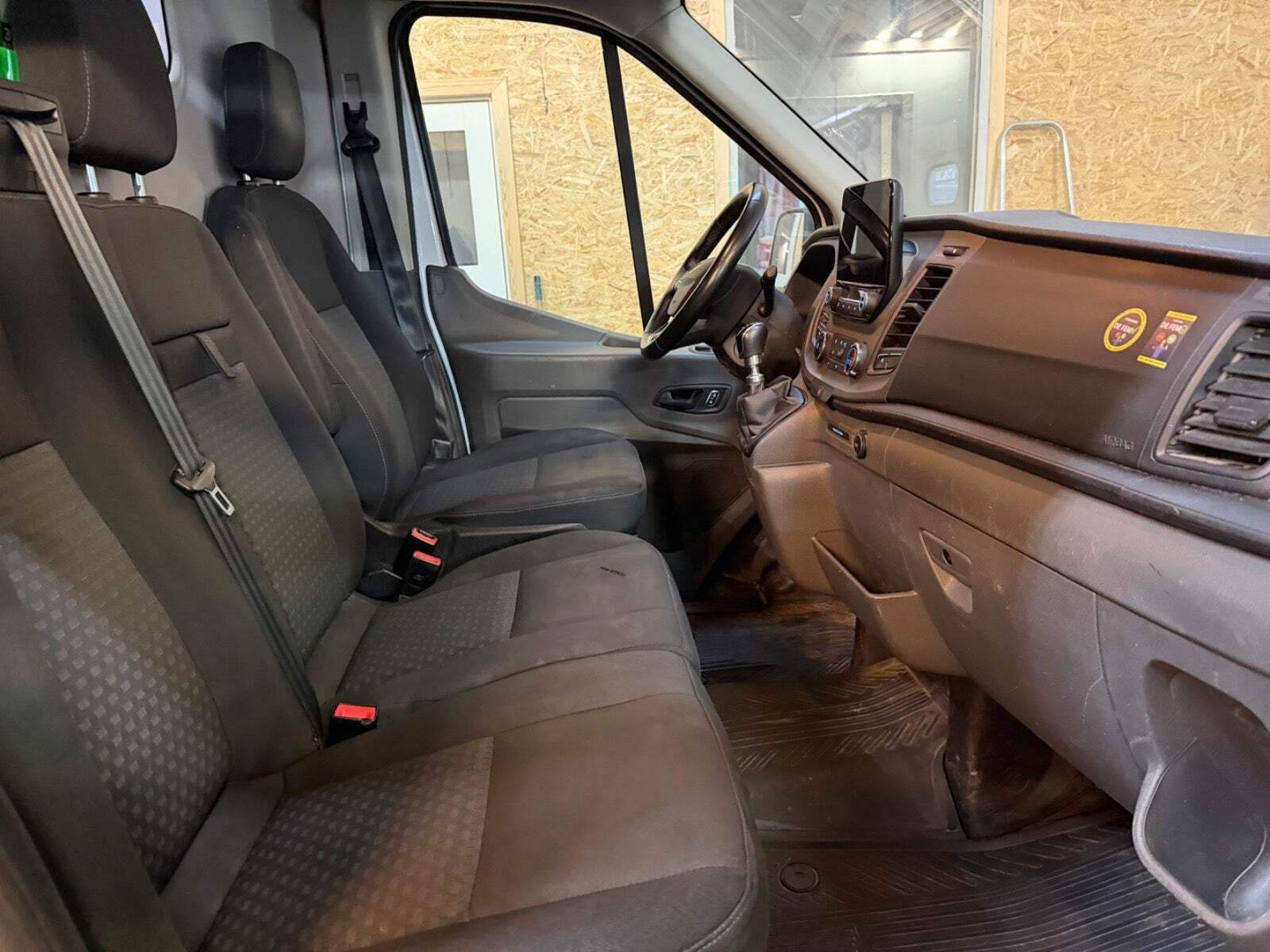 Hvid Ford Transit 350 L2 Van fra 2020