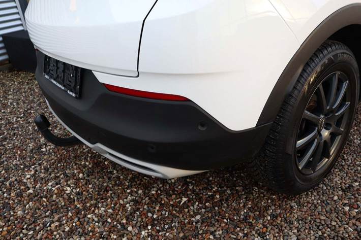 Hvid Opel Grandland X fra 2021