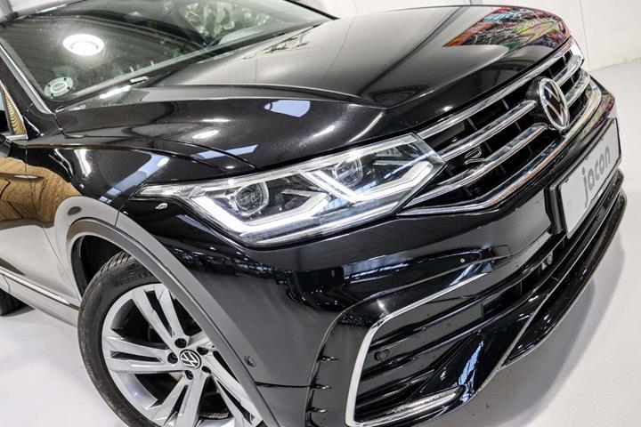 Sort VW Tiguan fra 2021