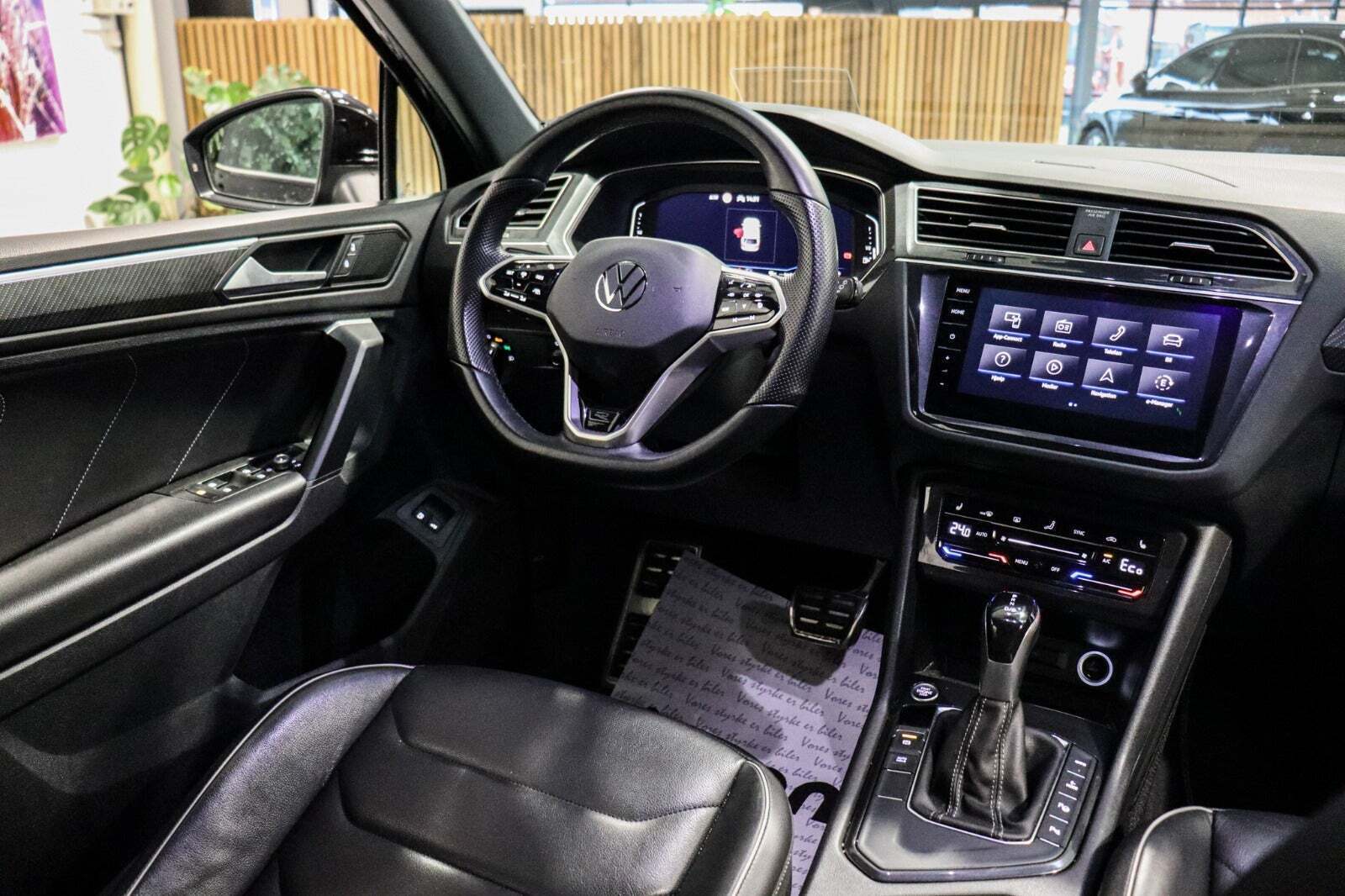 Sort VW Tiguan fra 2021