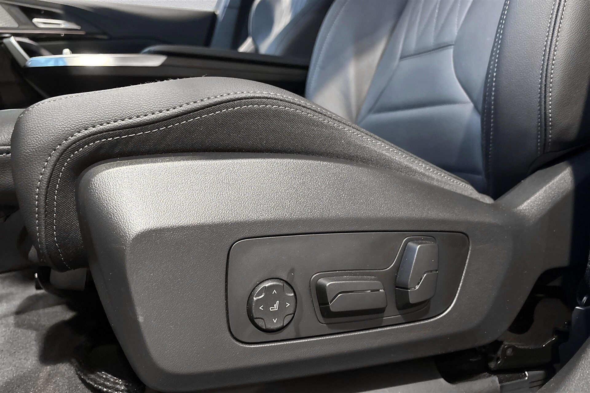 Sort BMW iX2 fra 2024