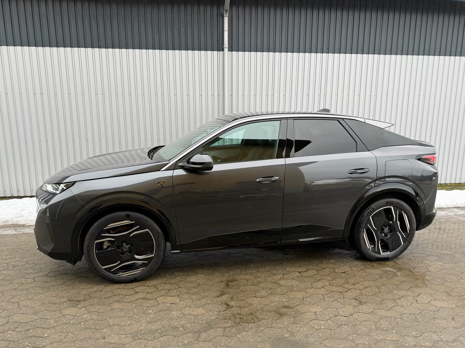 Peugeot e-3008 EL GT Pack 210HK 5d Aut.