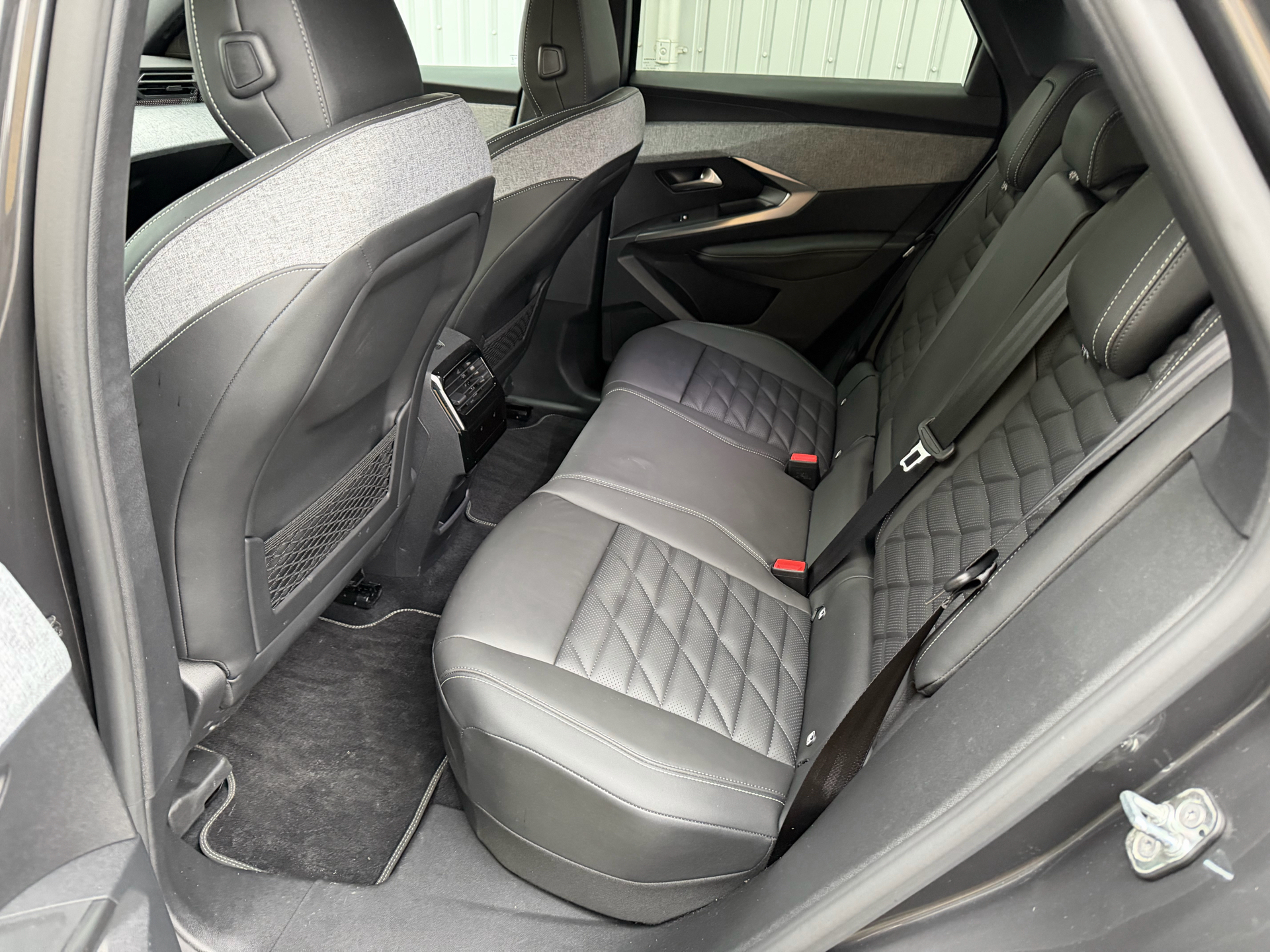 Peugeot e-3008 EL GT Pack 210HK 5d Aut.