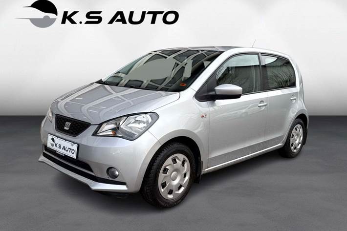 Sølv Seat Mii fra 2014 set udefra