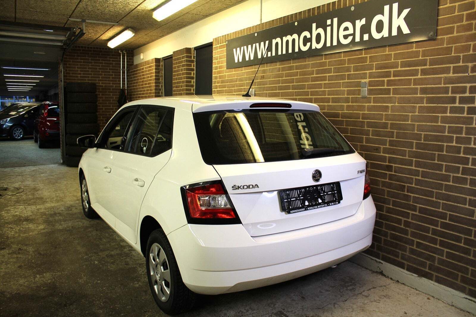 Hvid Skoda Fabia fra 2015