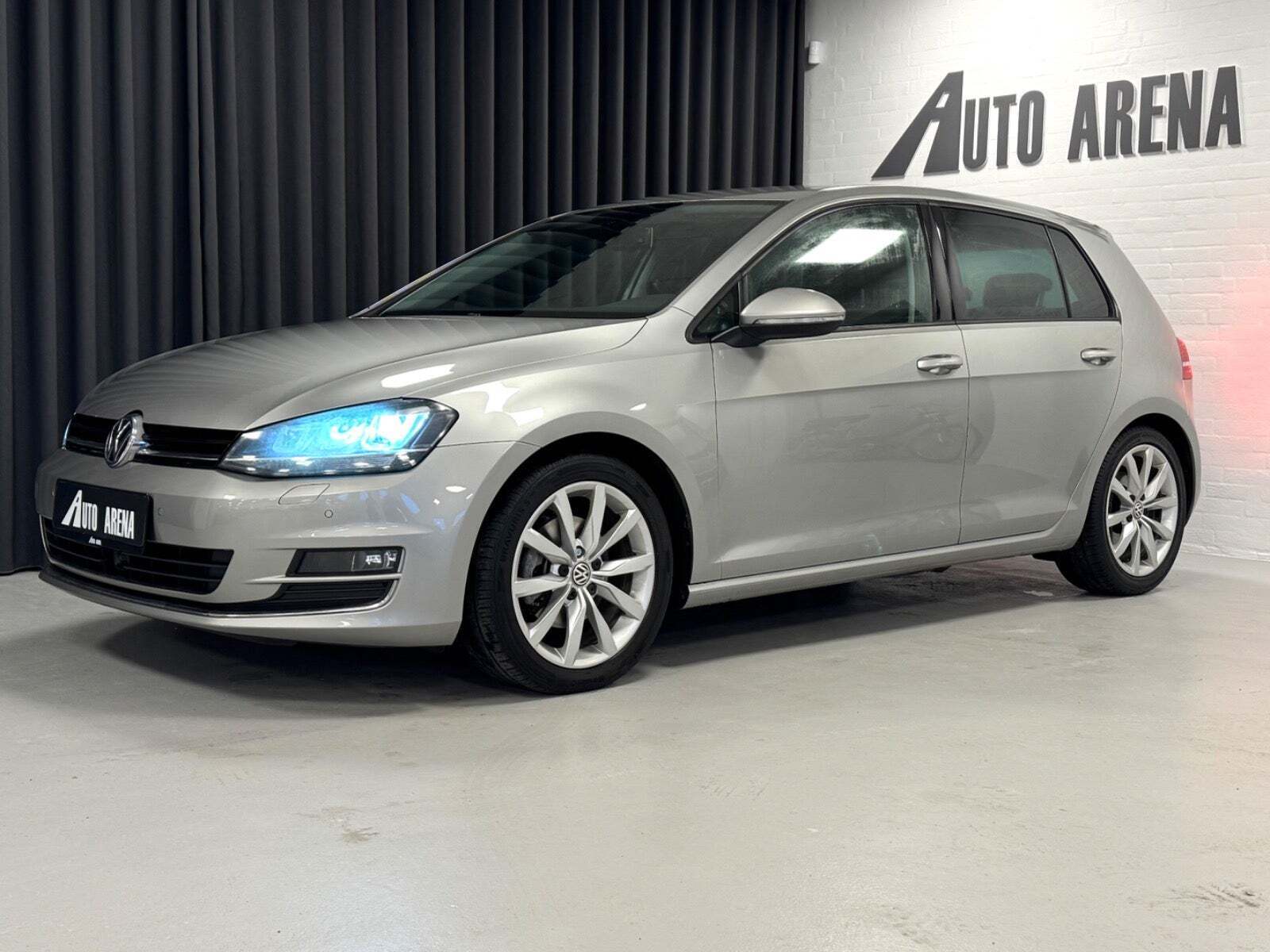 VW Golf VII 1,4 TSi 140 Highline DSG BMT