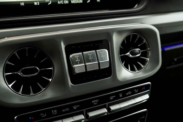 Grøn Mercedes G63 fra 2021