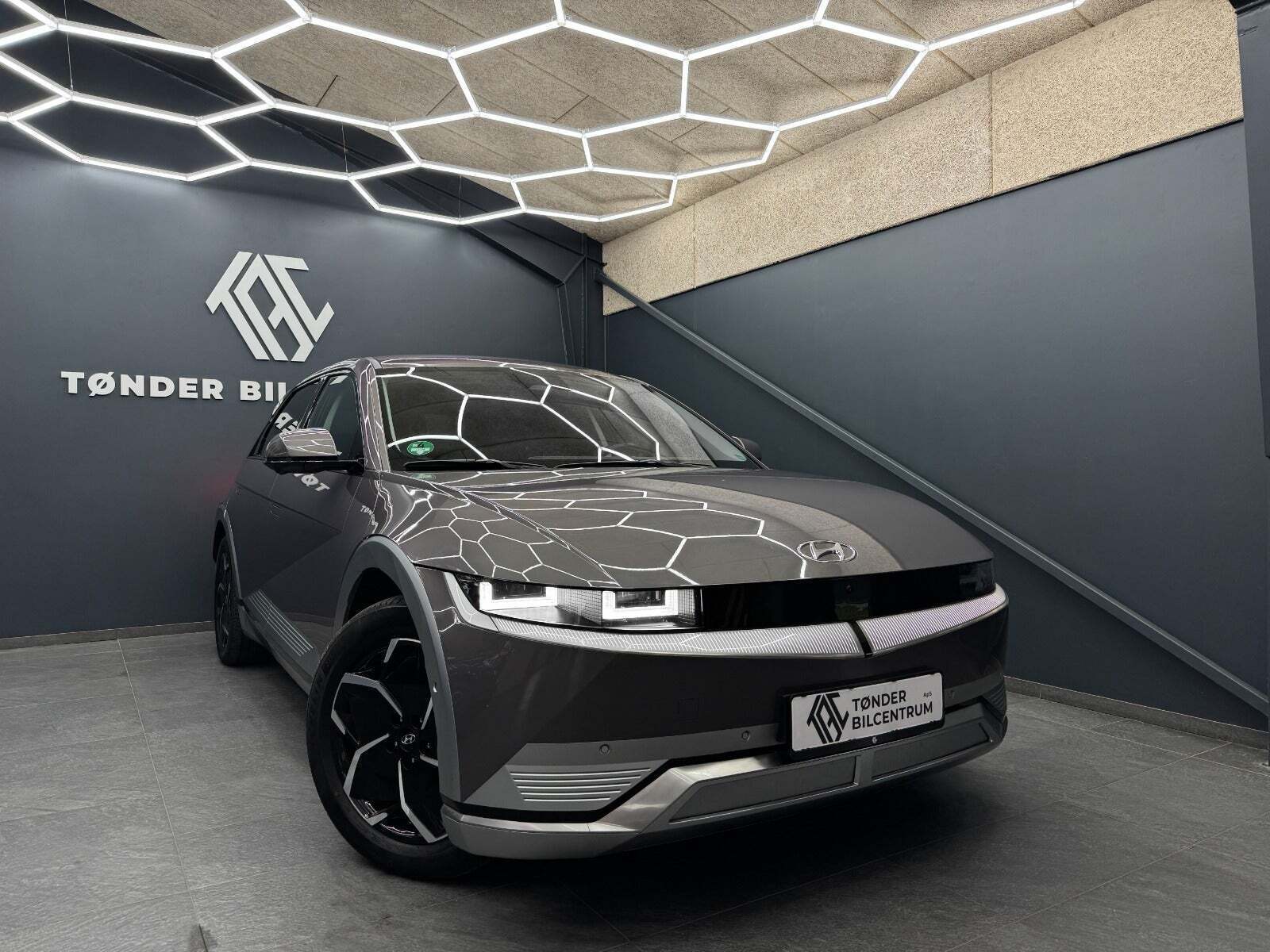 Hyundai Ioniq 5 73 Uniq