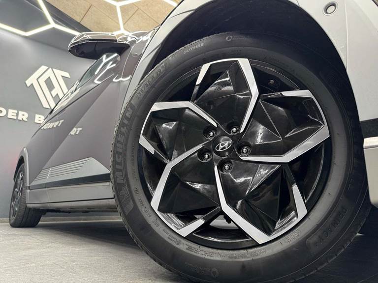 Hyundai Ioniq 5 73 Uniq