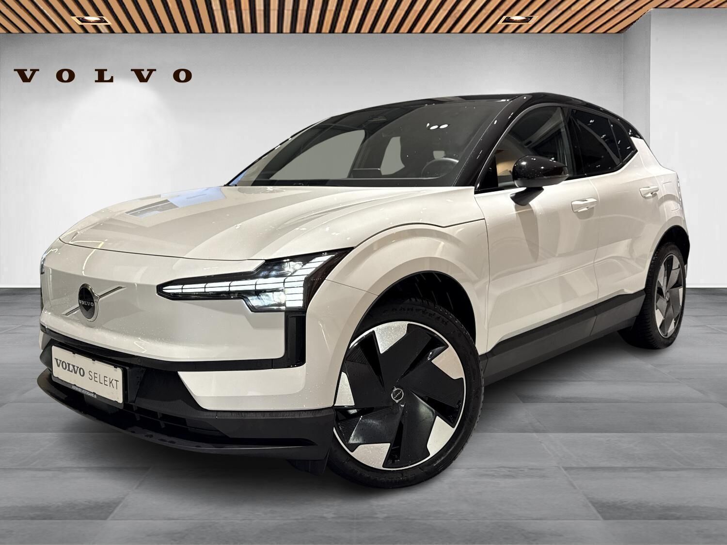 Volvo EX30 Extended Range Plus