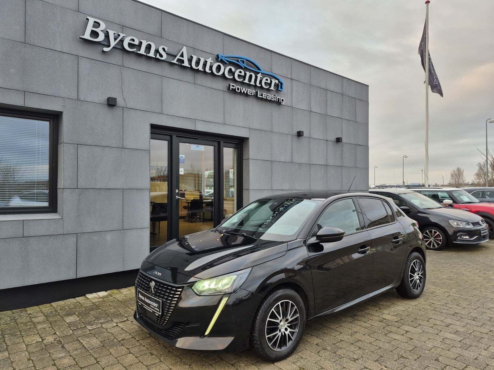 Peugeot 208 1,5 BlueHDi 100 Allure Sky