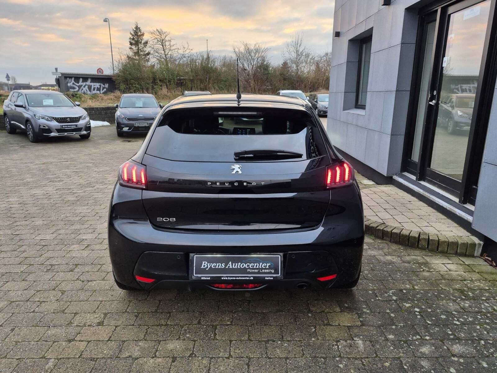 Peugeot 208 1,5 BlueHDi 100 Allure Sky