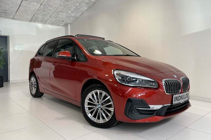 Bronze BMW 225xe fra 2019 set udefra