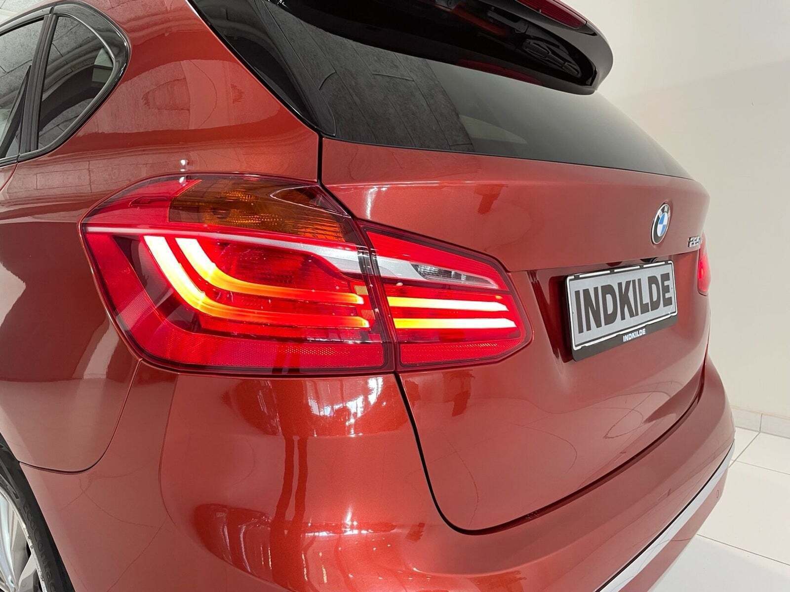 Bronze BMW 225xe fra 2019