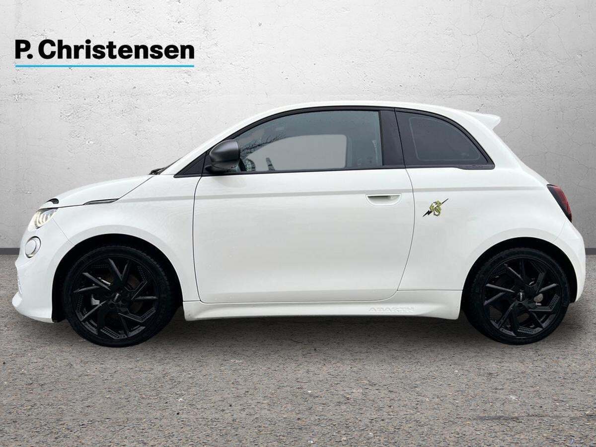 Abarth 500e Turismo