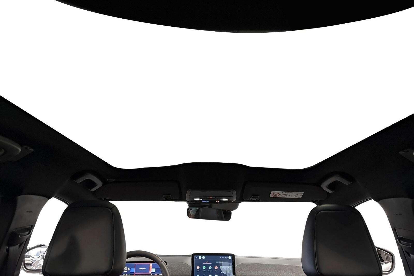 Hvid Ford Mustang Mach-E fra 2023