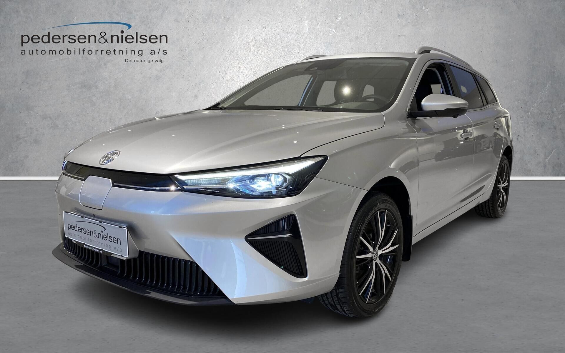 MG MG5 Electric EL Luxury 156HK Stc Aut.