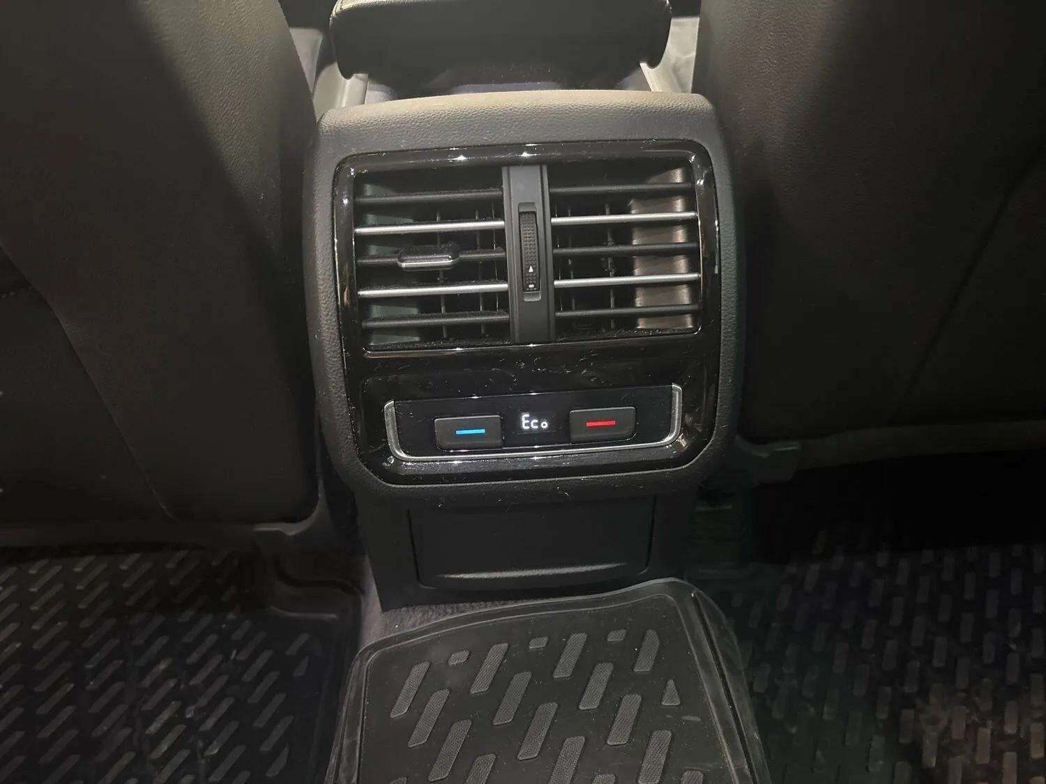 undefined VW Passat fra 2017