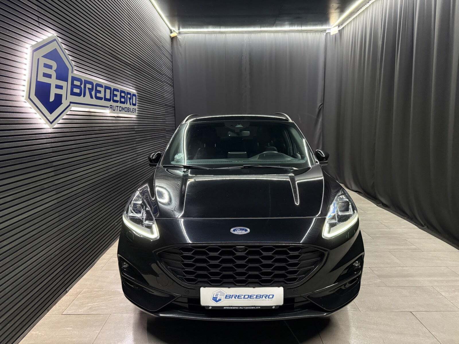 Ford Kuga 2,5 HEV ST-Line X CVT