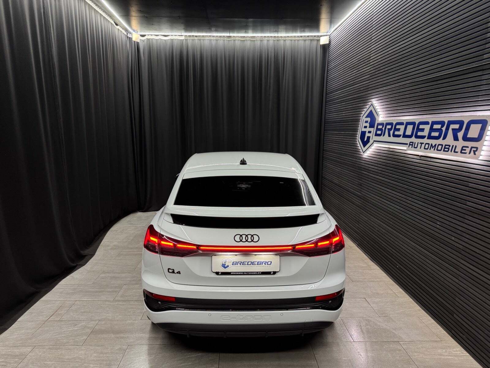 Audi Q4 e-tron 45 S-line Sportback