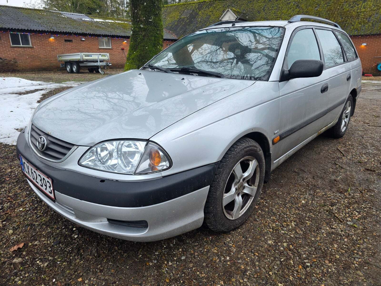 Toyota Avensis 1,8 VVT-i Terra stc.