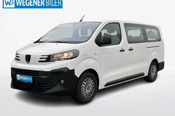 Hvid Peugeot e-Expert fra 2024 set udefra