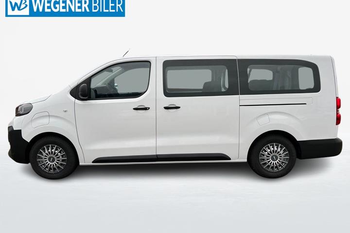 Hvid Peugeot e-Traveller fra 2024