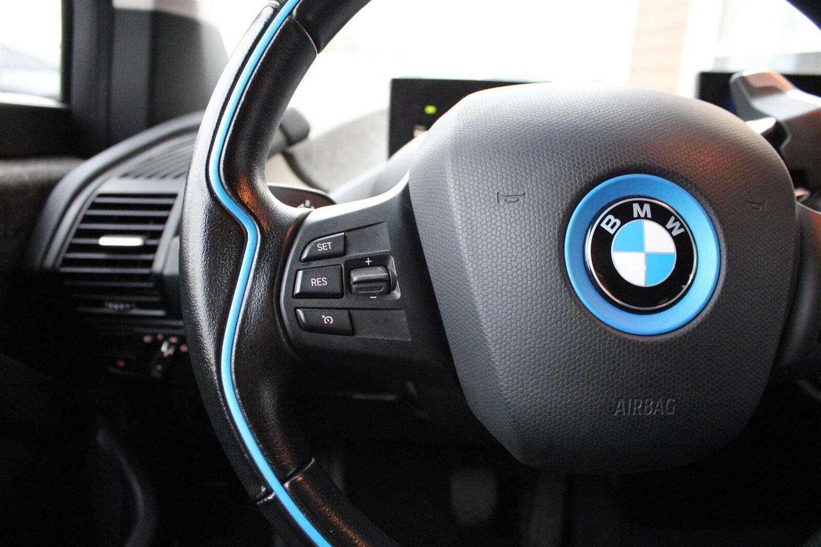 BMW i3s BEV