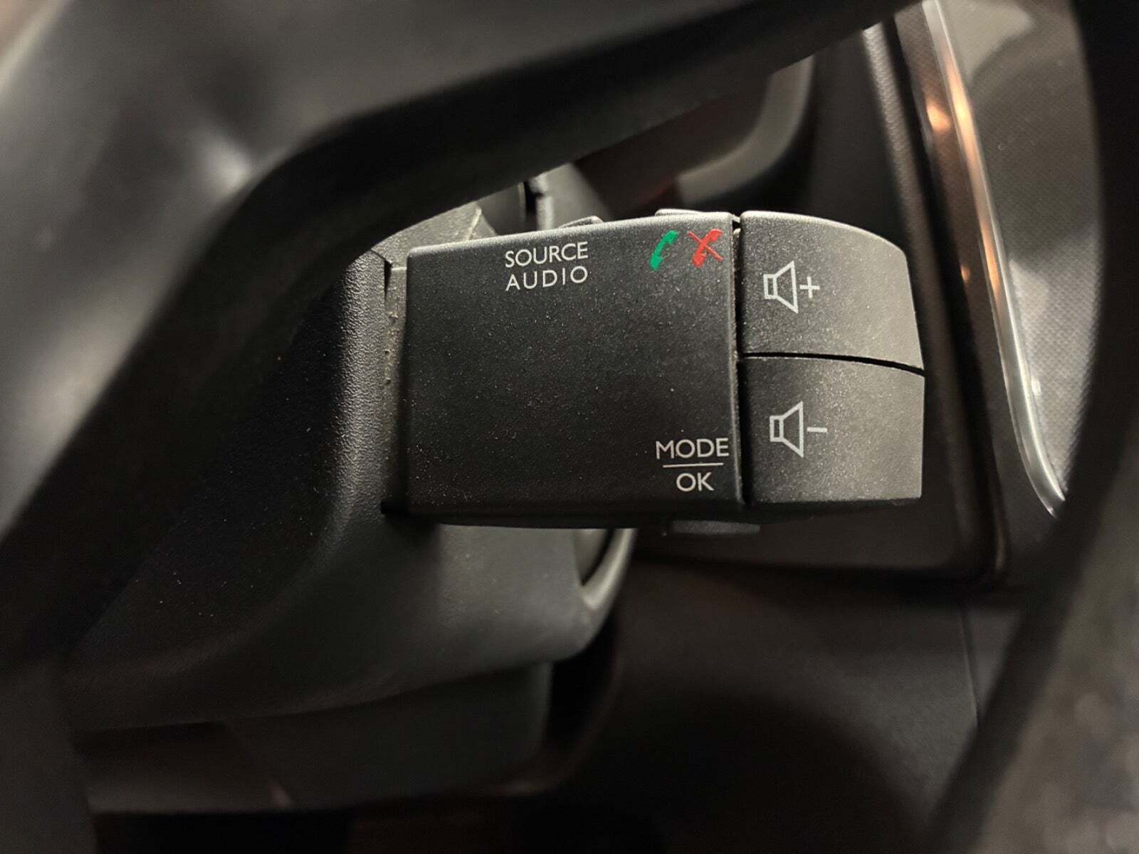 Sølv Dacia Logan fra 2016