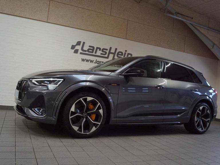 Audi e-tron S quattro