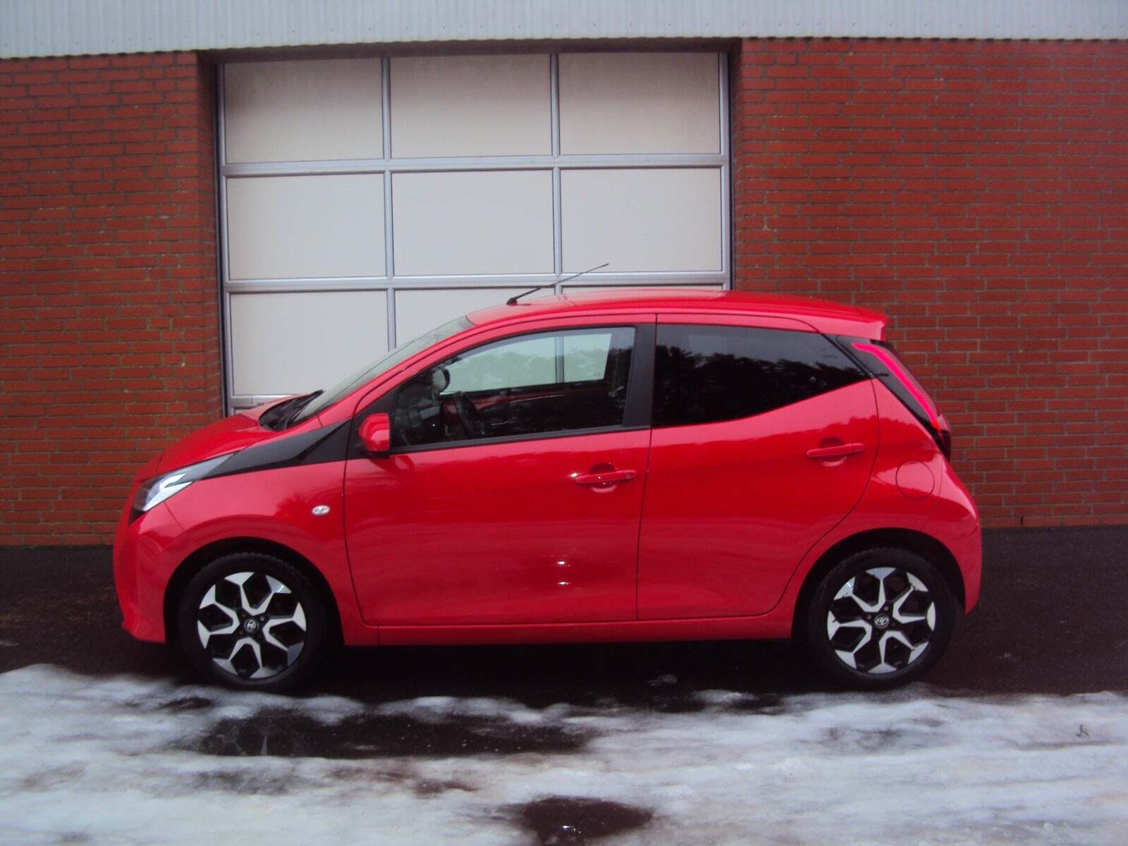 Toyota Aygo 1,0 VVT-i x-press