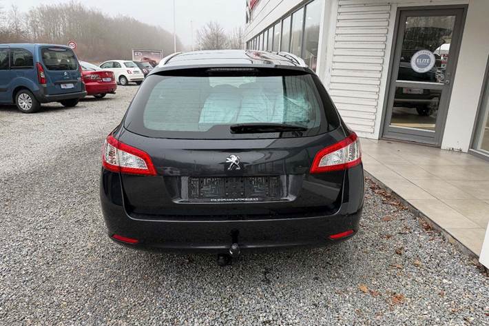 Sort Peugeot 508 fra 2012