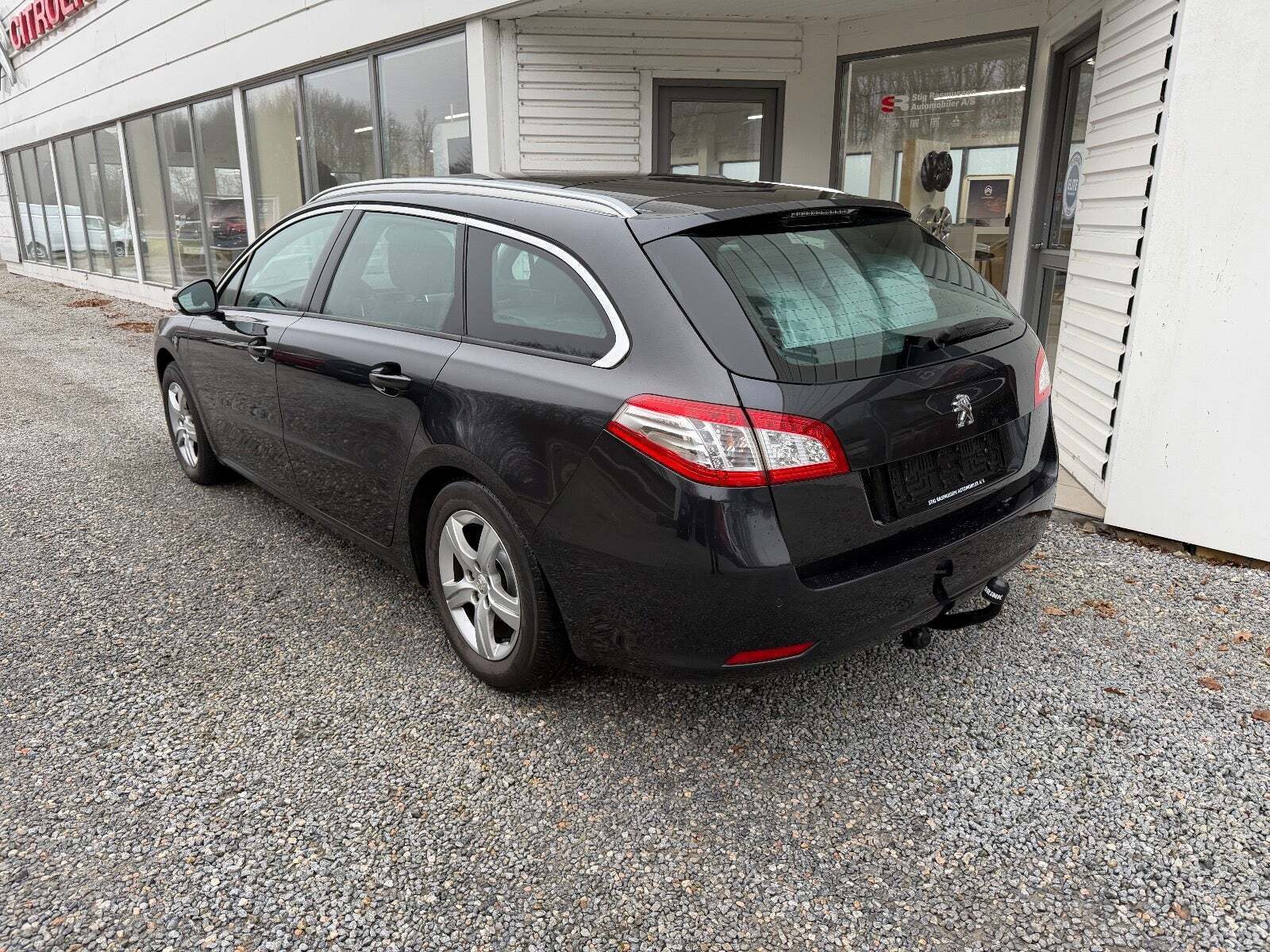 Sort Peugeot 508 fra 2012