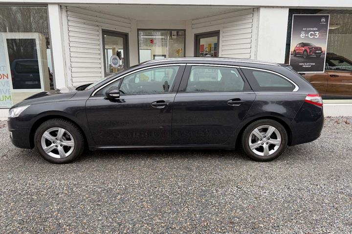 Sort Peugeot 508 fra 2012