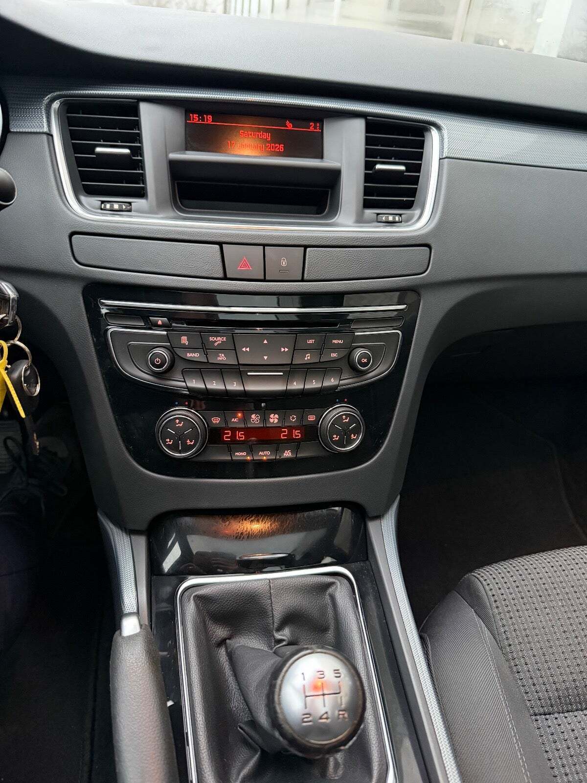 Sort Peugeot 508 fra 2012