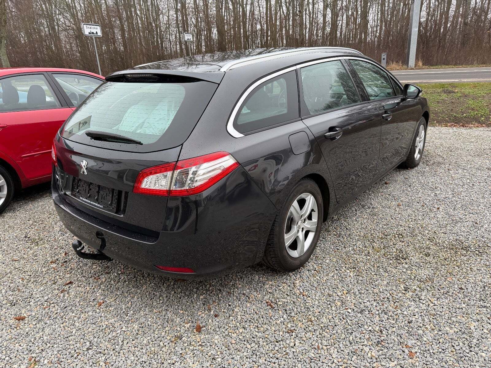 Sort Peugeot 508 fra 2012