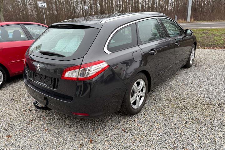 Sort Peugeot 508 fra 2012