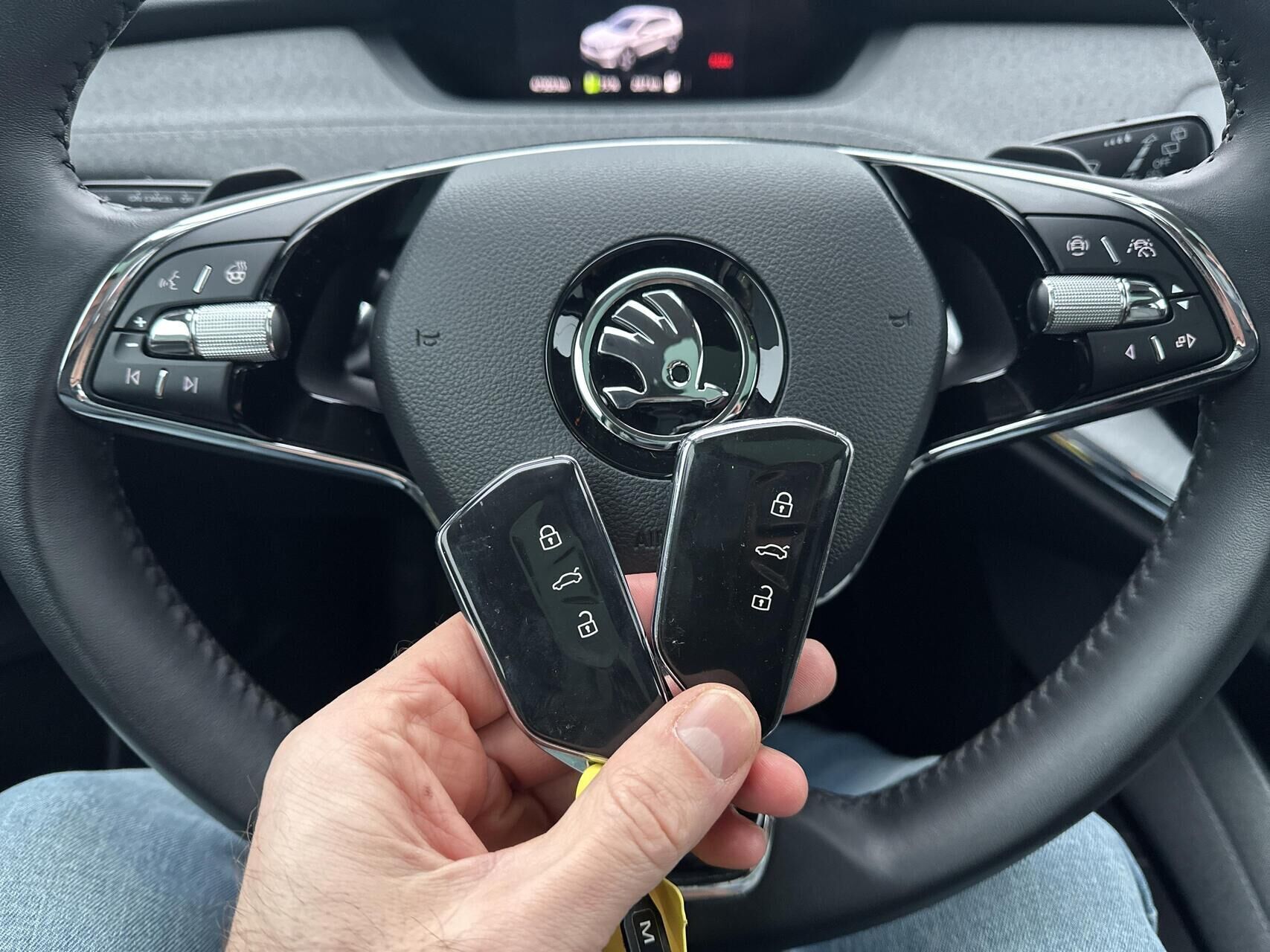 Sort Skoda Enyaq iV fra 2021