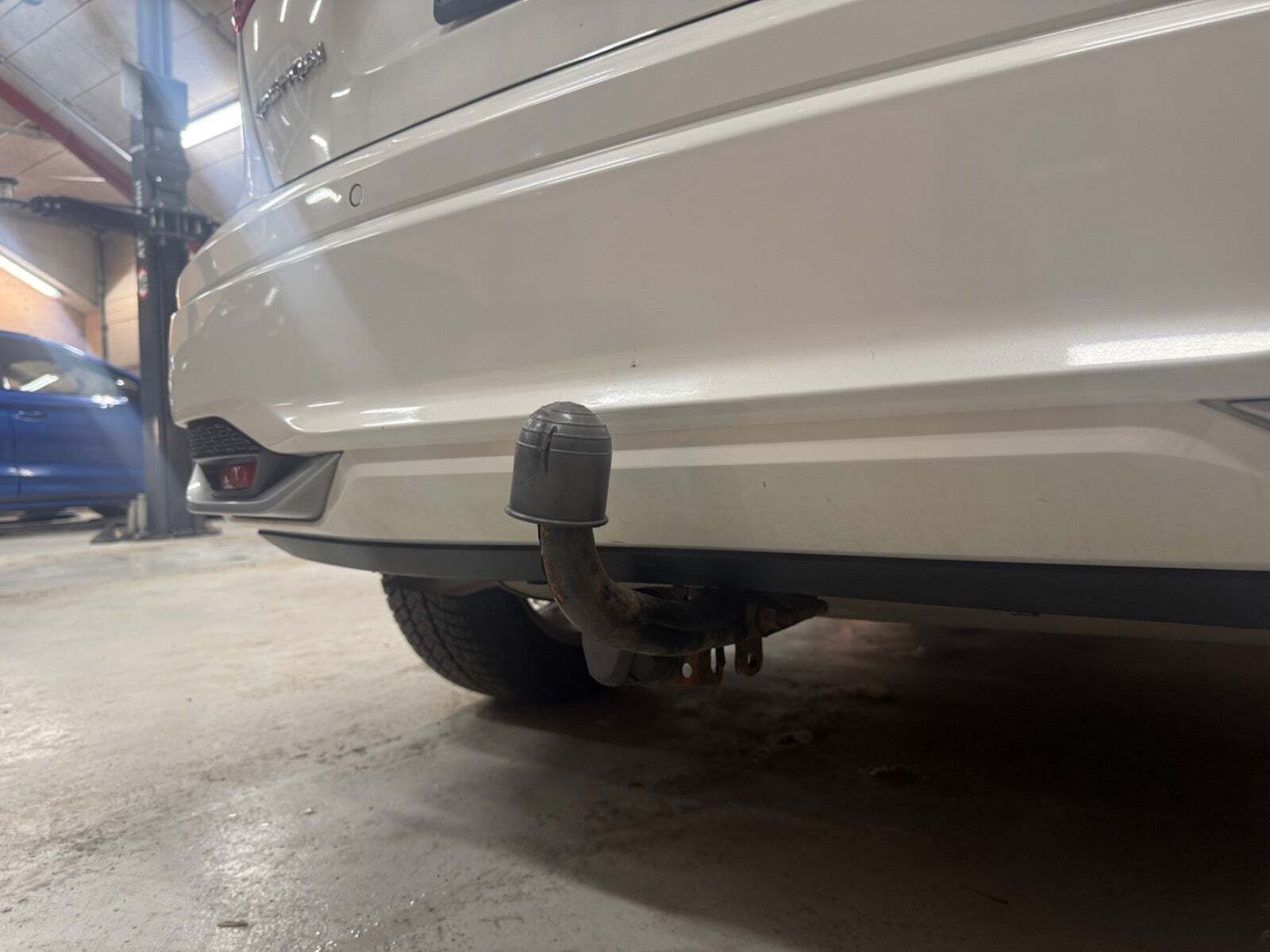 Hvid Nissan Qashqai fra 2019